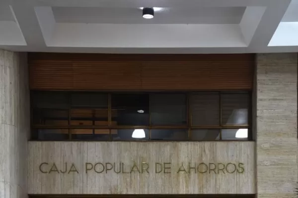 El Gobierno gestiona $150 millones ante la Caja Popular