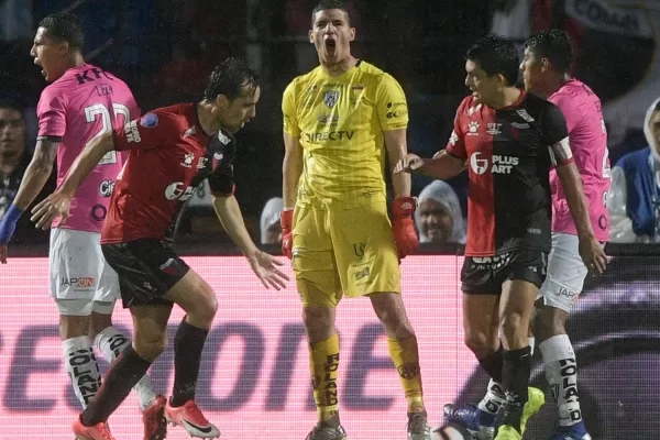 Conmebol asegura que Jorge Pinos estuvo bien incluido en Independiente del Valle