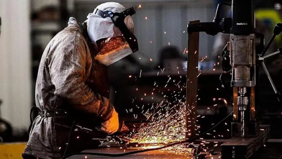 DATO. Industrias metálicas, con uso de su capacidad al 79,1%, trabajaron en septiembre de 2018 al 84,3%. telam