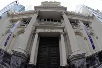 Un desafío monetario para Fernández: inflación, reservas y dólares