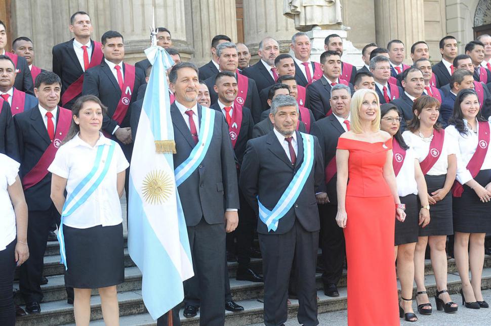 La Policía se profesionaliza con la primera camada de licenciados 