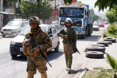 Áñez derogó el decreto que eximía las FFAA bolivianas de responsabilidad penal en la represión