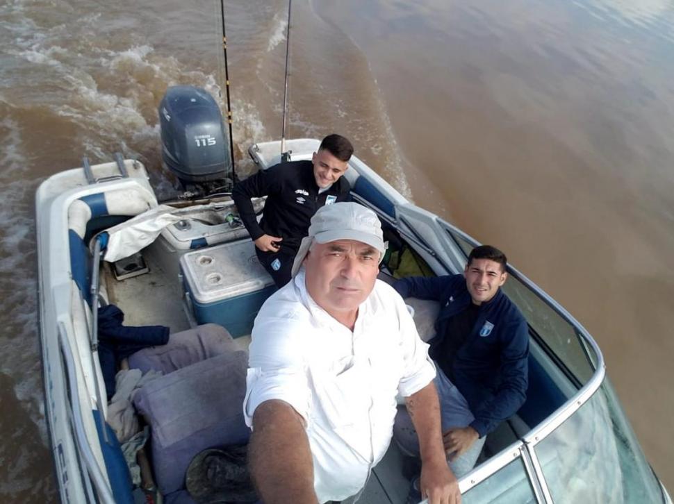 En el agua, el técnico de los Decanos se llama José