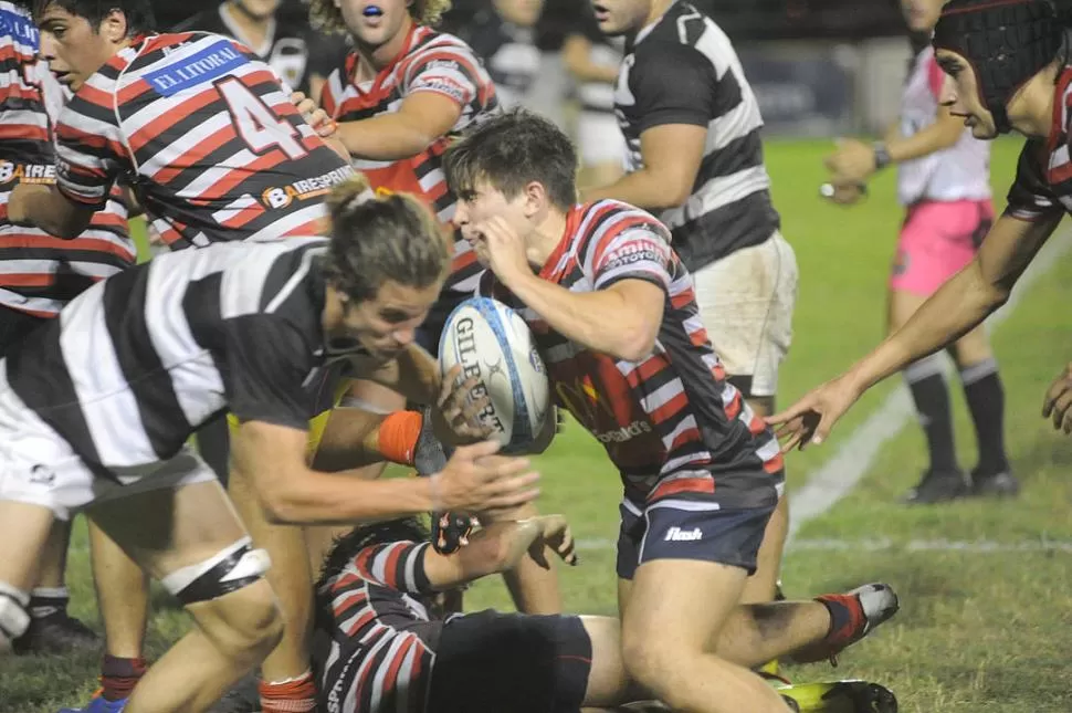 DOBLE CHANCE. Tala va por el Ascenso en el Veco y el título en el Monterrubio. la gaceta / foto de hector peralta