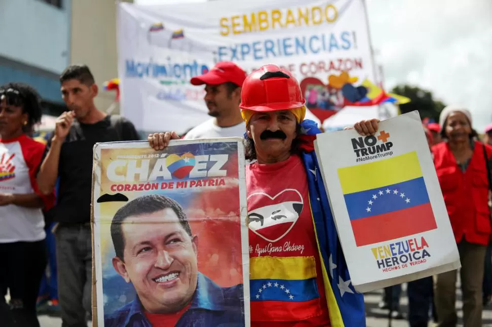 OFICIALISTAS. Los chavistas repudian el golpe de estado en Bolivia. reuters