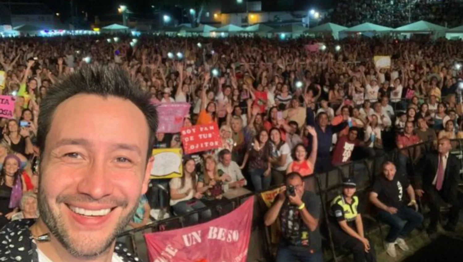 EN LULES. El músico realizó un gran show ante miles de personas. 