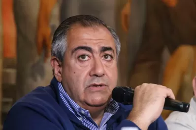 Descartan la posibilidad de un bono de fin de año pero apuntan a evaluarlo sector por sector