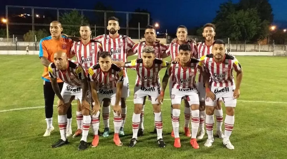 EL EQUIPO. Los santos volvieron a ganar en cancha ajena.