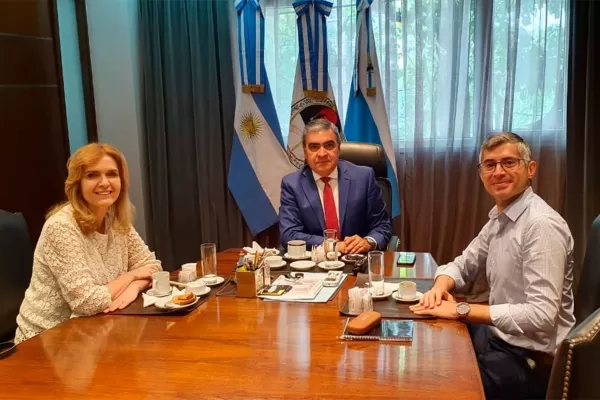 La compra de armas a Israel fue un capricho de Manzur, según Elías de Pérez