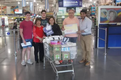 Llenó las alacenas gracias al premio de Gómez Pardo