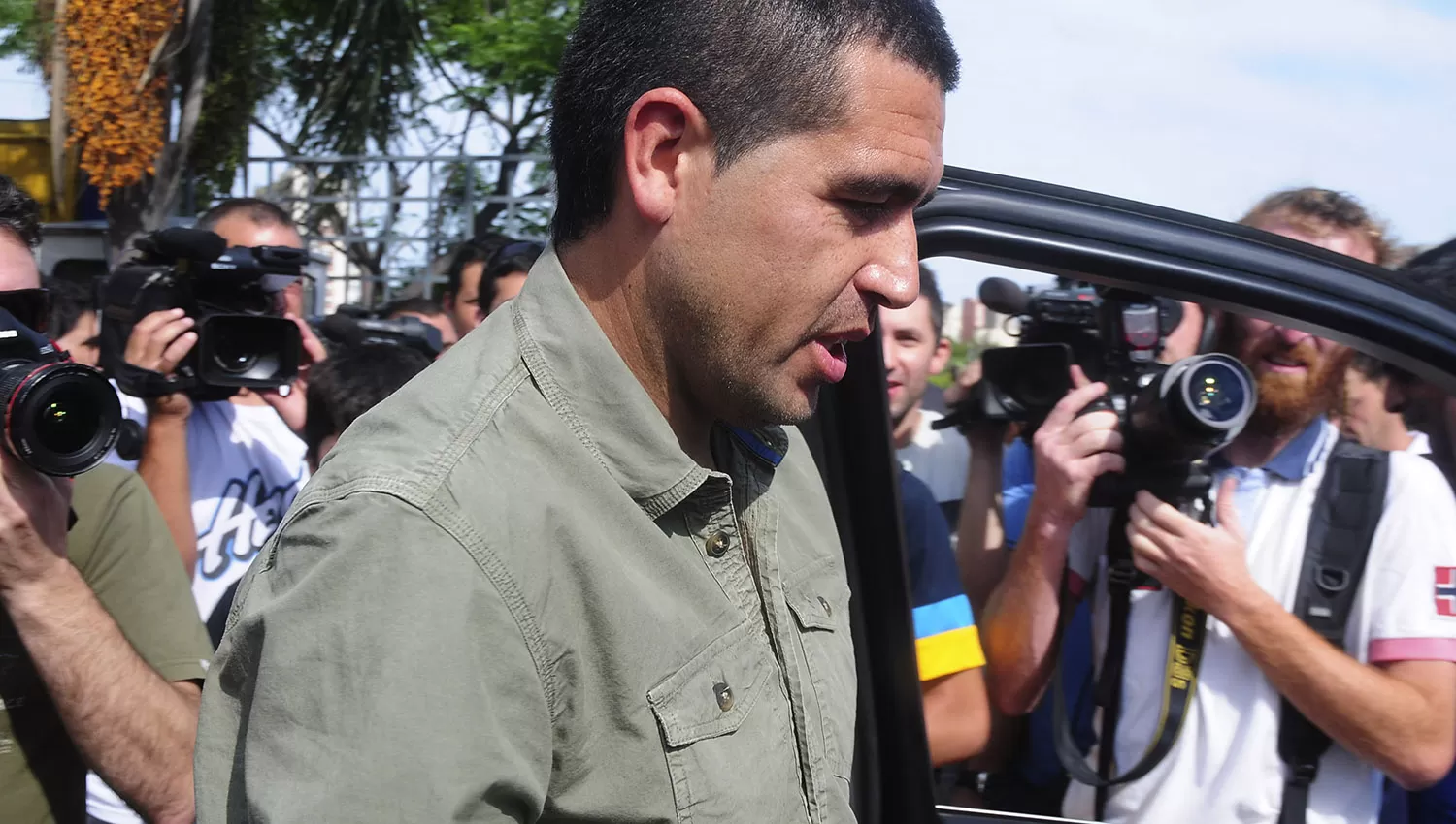 Riquelme competirá contra la lista oficialista boquense, bendecida por Macri y Angelici. (ARCHIVO)