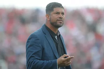 Práctica de fútbol para definir el equipo de San Martín