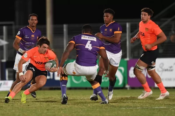 Carreras y Albornoz se suman al lote de Jaguares