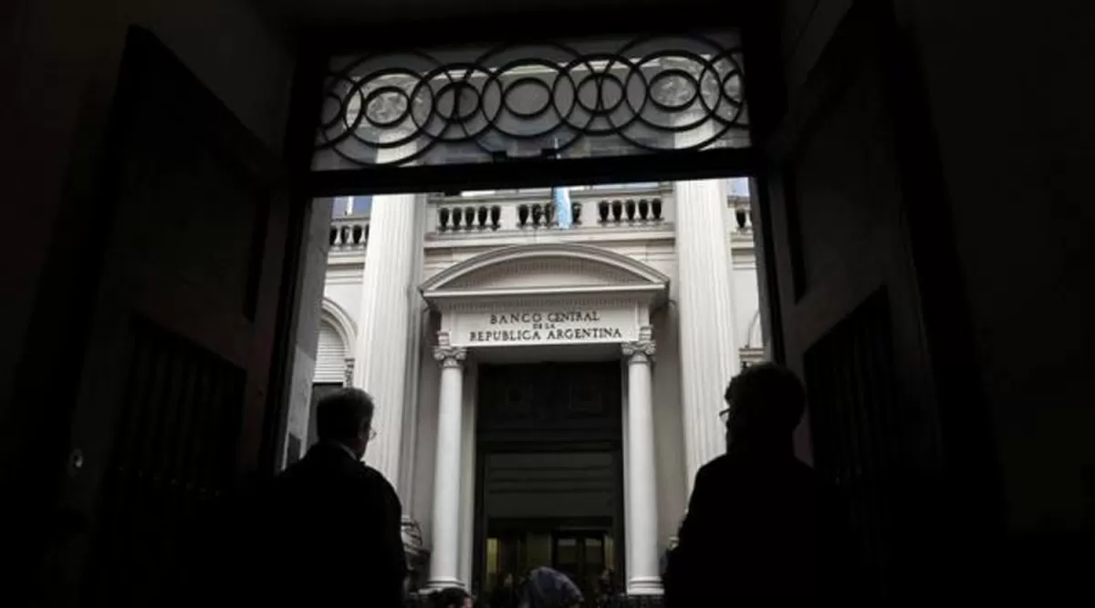 El crédito privado en el país descendió un 29,5%