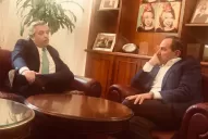 ¿Irá Alperovich a la jura de Alberto Fernández como presidente de la Nación?