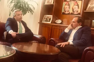 ¿Irá Alperovich a la jura de Alberto Fernández como presidente de la Nación?