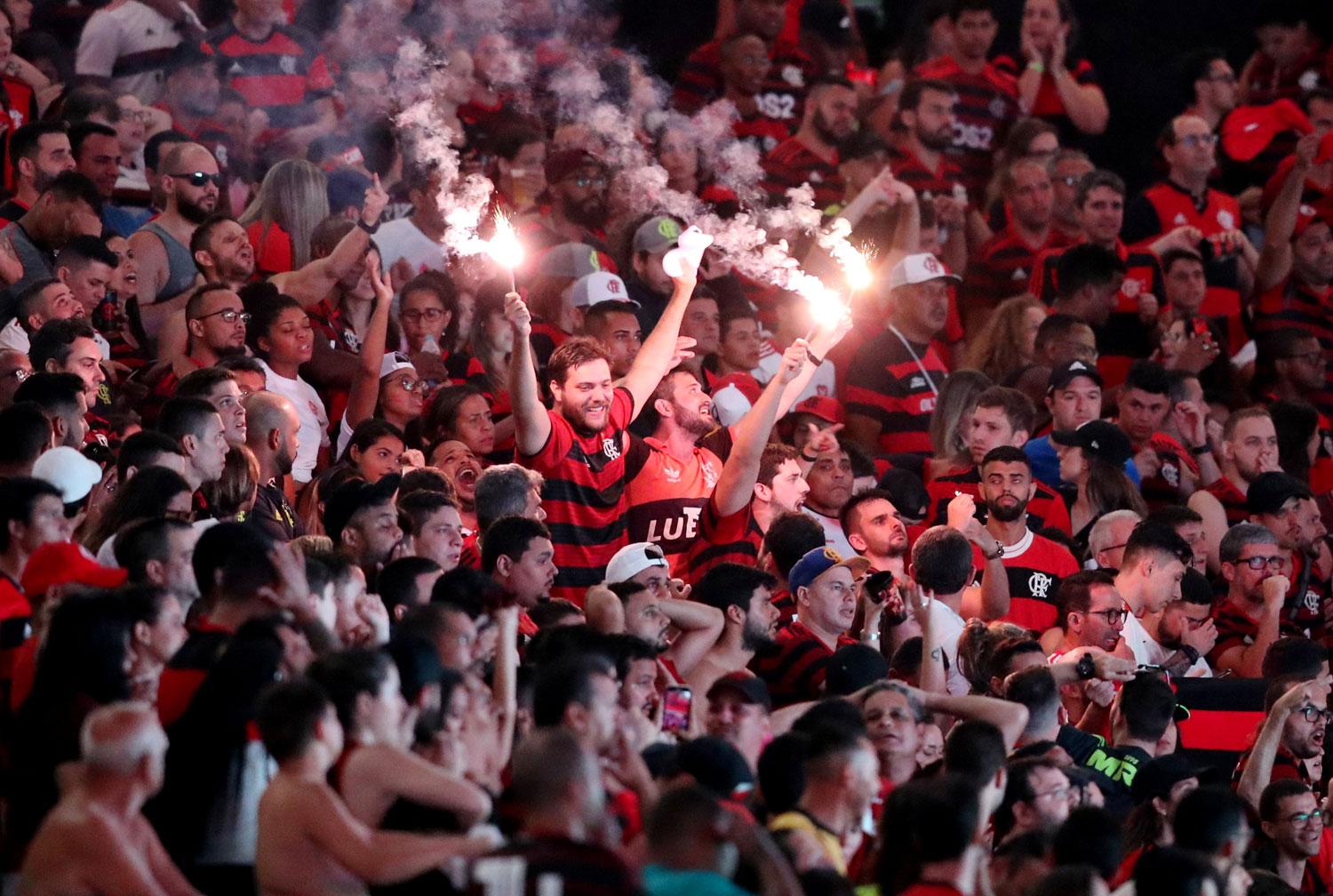 Flamengo marcó dos goles en 3' y le arrebató la Copa Libertadores a River