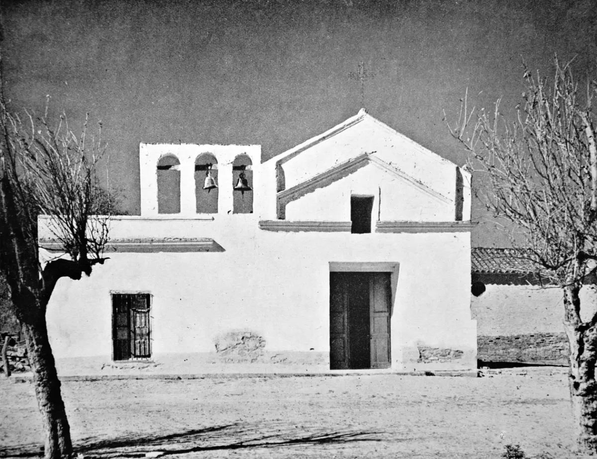 TRANCAS VIEJO. Iglesia de la villa donde Esteban Figueroa capturó al realista Huici, en 1812.