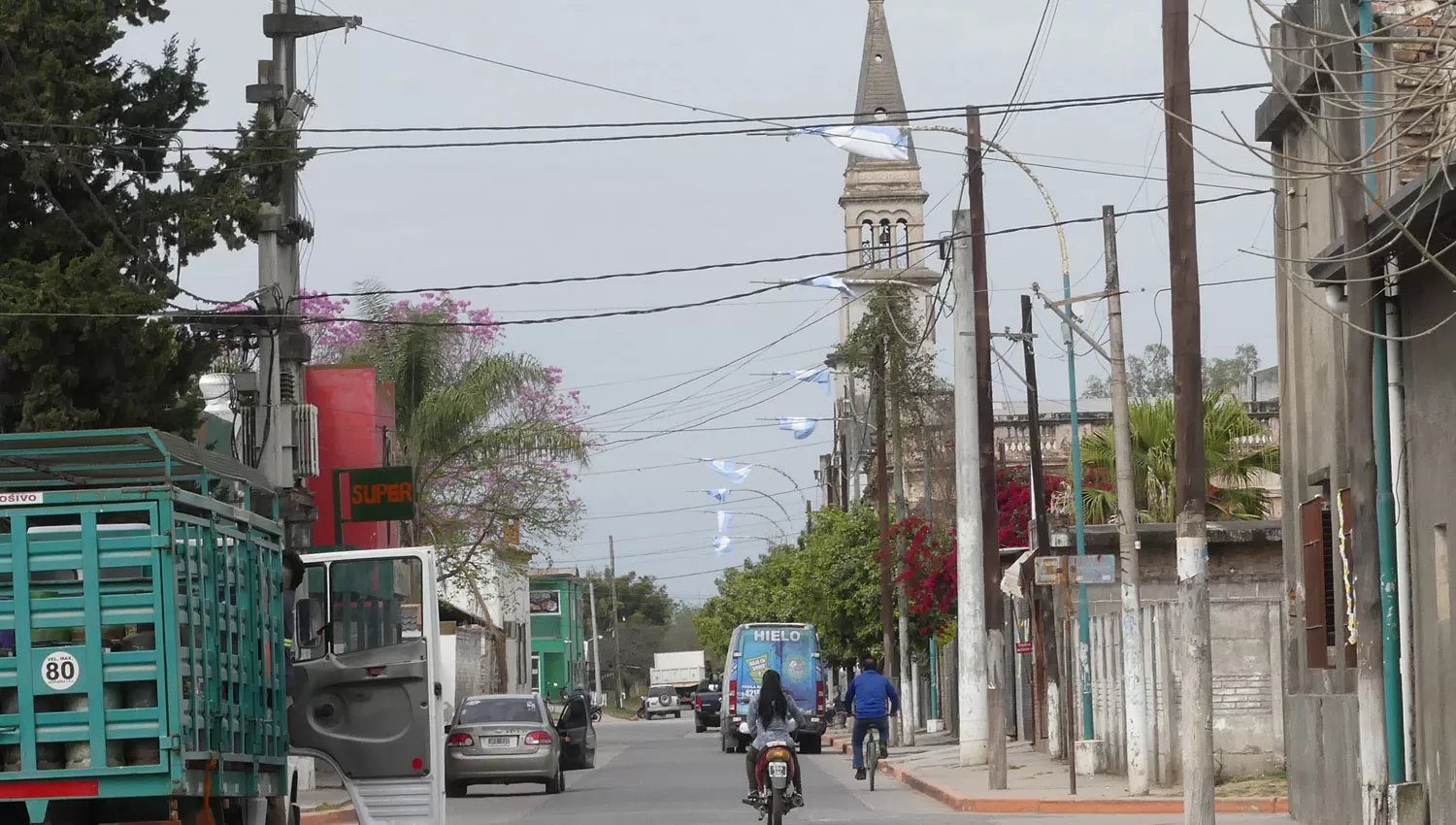 MADRUGADA VIOLENTA. El homicidio habría ocurrido en el barrio Santa Rita, en el sur de la provincia.