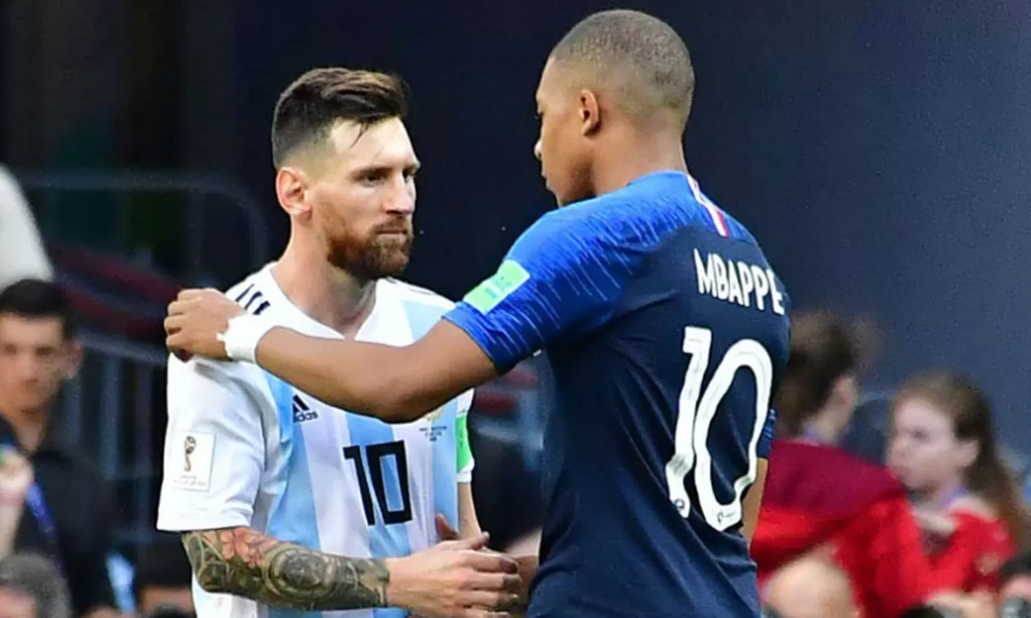 Messi es el gran favorito para ganar el Balón de Oro, aseguró el francés Mbappé