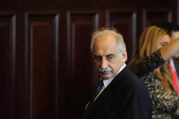 Alberto Lebbos: Albaca se burla cada vez que me cruza