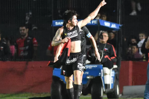 Superliga: con goles tucumanos, Colón cortó la racha ganadora de Estudiantes