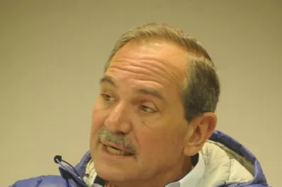 ¿Qué pasará con la banca que deja vacía José Alperovich en el Senado?