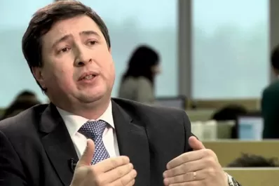 “Nadie debe cobrar recargo por la tarjeta Alimentar”