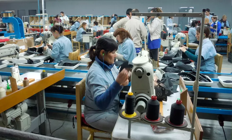La actividad económica cayó un 2,1% 
