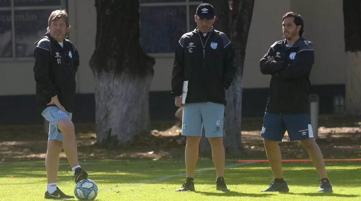 Zielinski sorprendió con Melano y asoma el equipo