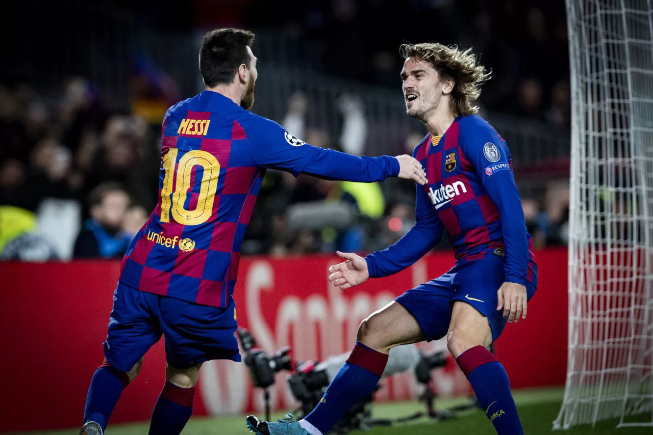 Messi también asistió a Griezmann, que marcó el tercer tanto culé en el Camp Nou. (FOTO TOMADA DE TWITTER @FCBarcelona_es)