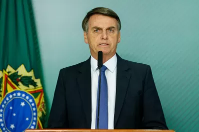 Brasil: Bolsonaro vuelve a vincular  protesta social y terrorismo