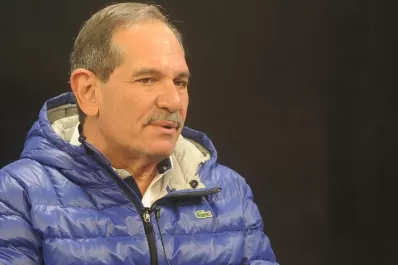 Alperovich: desafuero o sanción (¿exclusión?) por inhabilidad moral