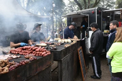 Grandes sabores: la feria gourmet se instalará en la plaza San Martín