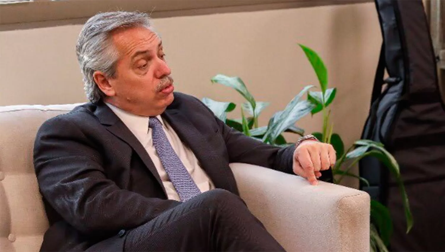 Tienen que estar en libertad, dijo Alberto Fernández sobre los ex funcionarios K detenidos