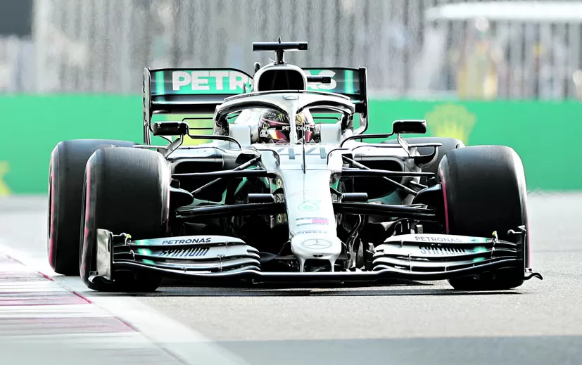 Hamilton sale en punta