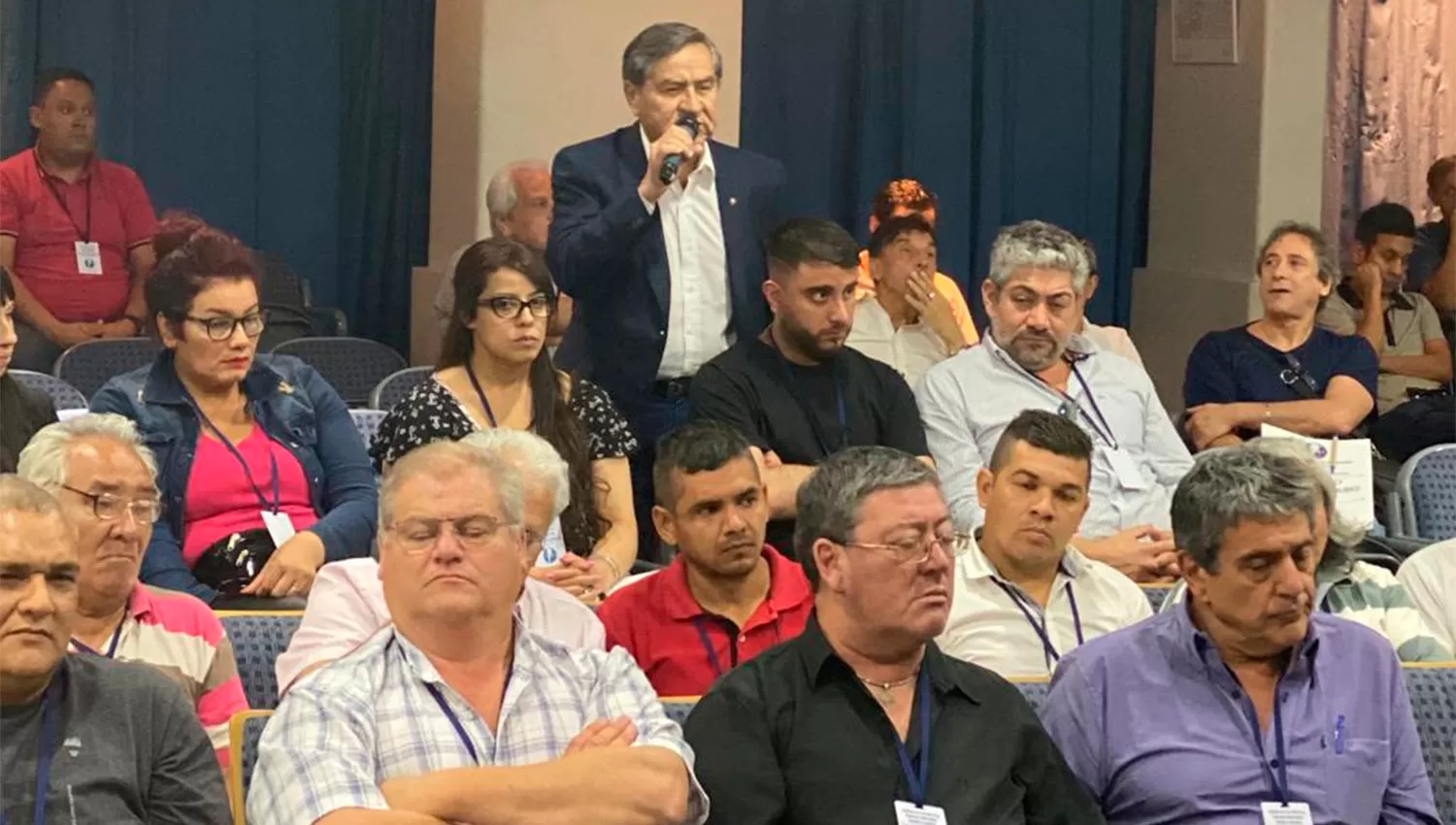 Un dirigente opositor a Alfaro suma poder en el sindicalismo nacional