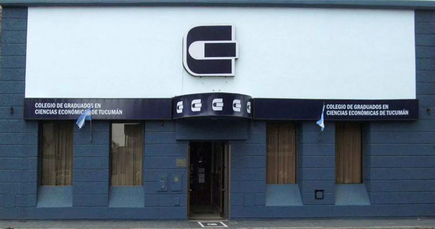 Taller literario: presentan un libro de cuentos, relatos y poesías