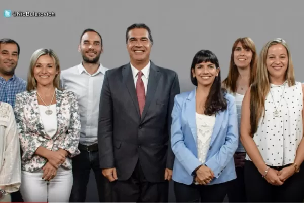 Chaco: con mayoría de mujeres, Capitanich confirmó su nuevo Gabinete