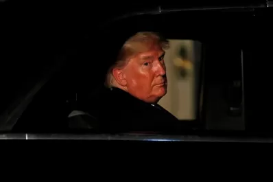 El informe demócrata acusa a Trump de abuso de poder