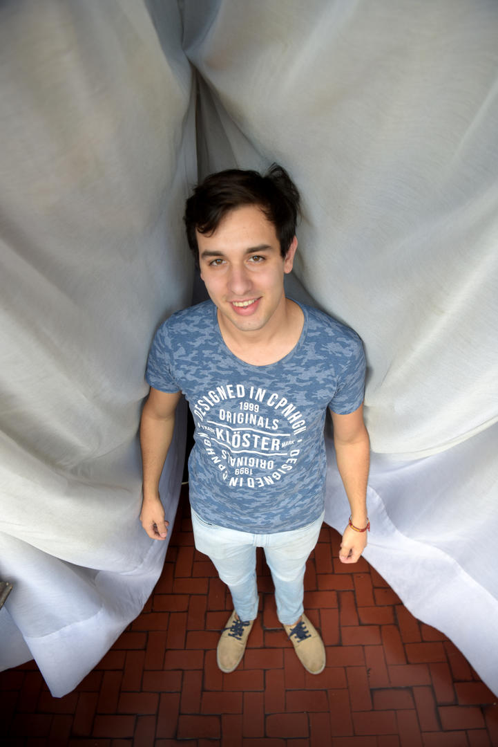 BELISARIO. Quiere transmitir su mensaje.