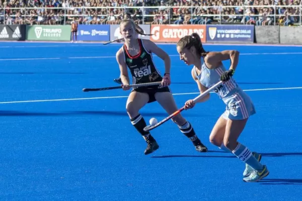 Las Leonas empataron