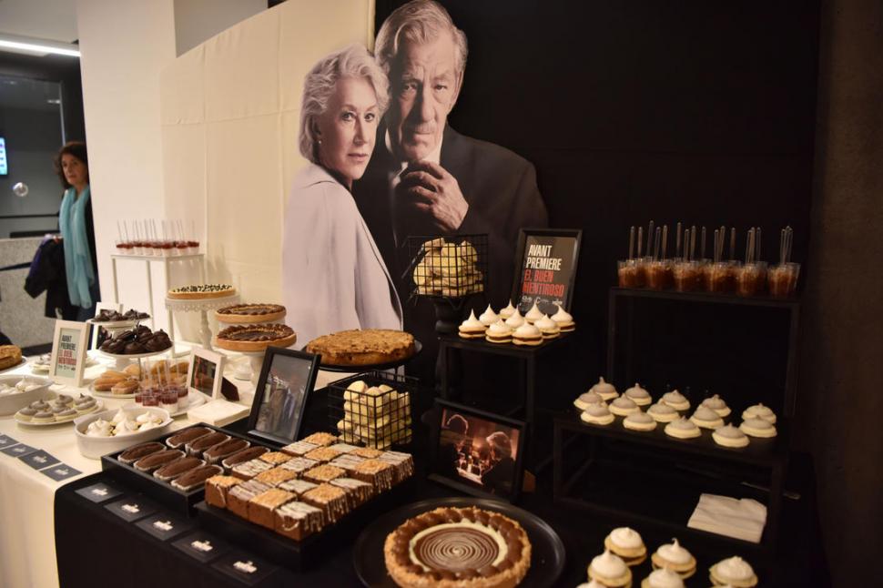 MESA DULCE. El catering de Le Panzón divirtió a los invitados por su estética afín al concepto de la película.