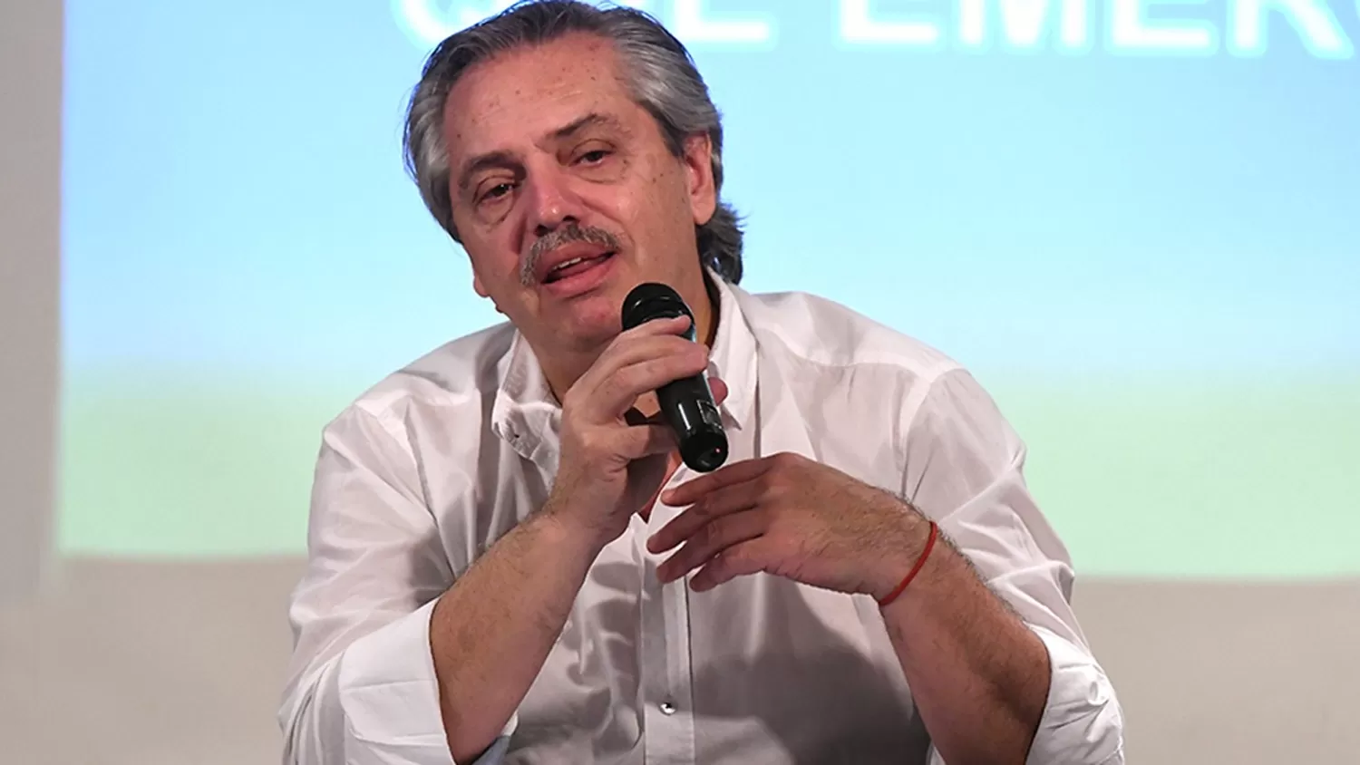 Fernández dijo que prorrogará el Presupuesto para marzo o abril