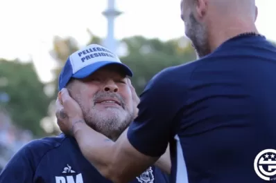Gimnasia le ganó a Central Córdoba y consiguió el primer triunfo como local con Maradona