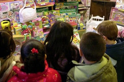 Los chicos de FAI: doná juguetes para los niños de los albergues