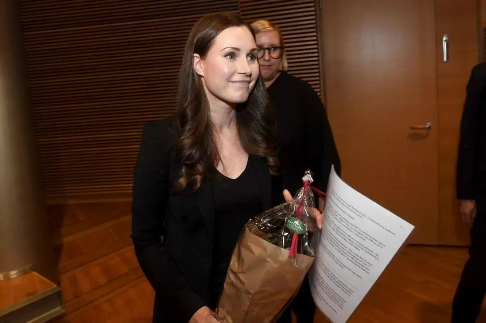 SANNA MARIN. Se impuso por 32 votos a 29 a Antti Lindtman. 