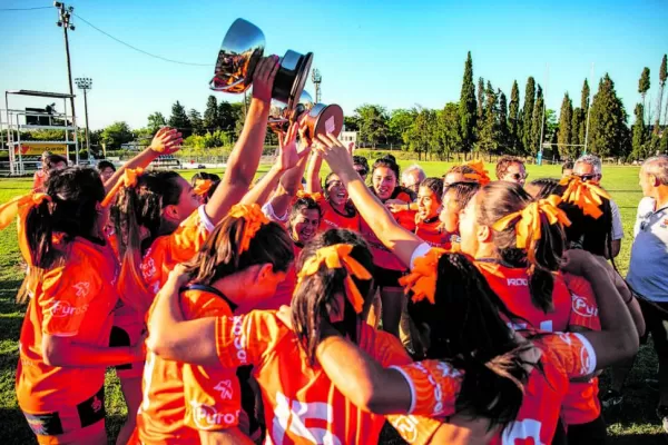 El Primer Triunvirato Naranja
