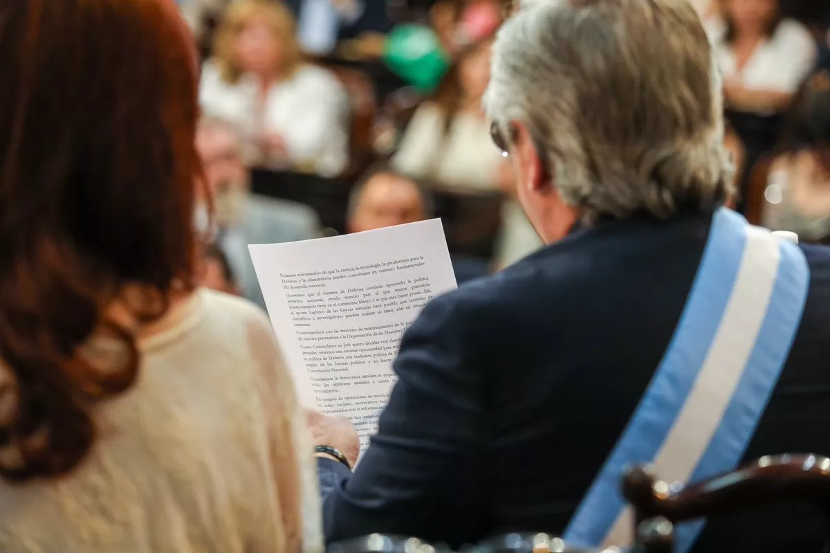 Cambios: Alberto Fernández modificó la ley de Ministerios con acento en la igualdad de género