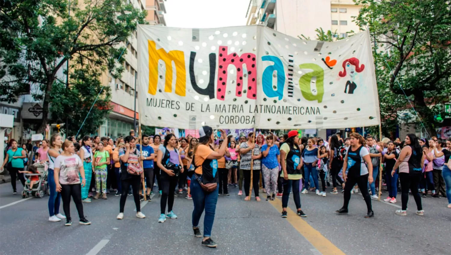 Una organización feminista denuncia que Bussi estigmatiza y discrimina a la comunidad trans